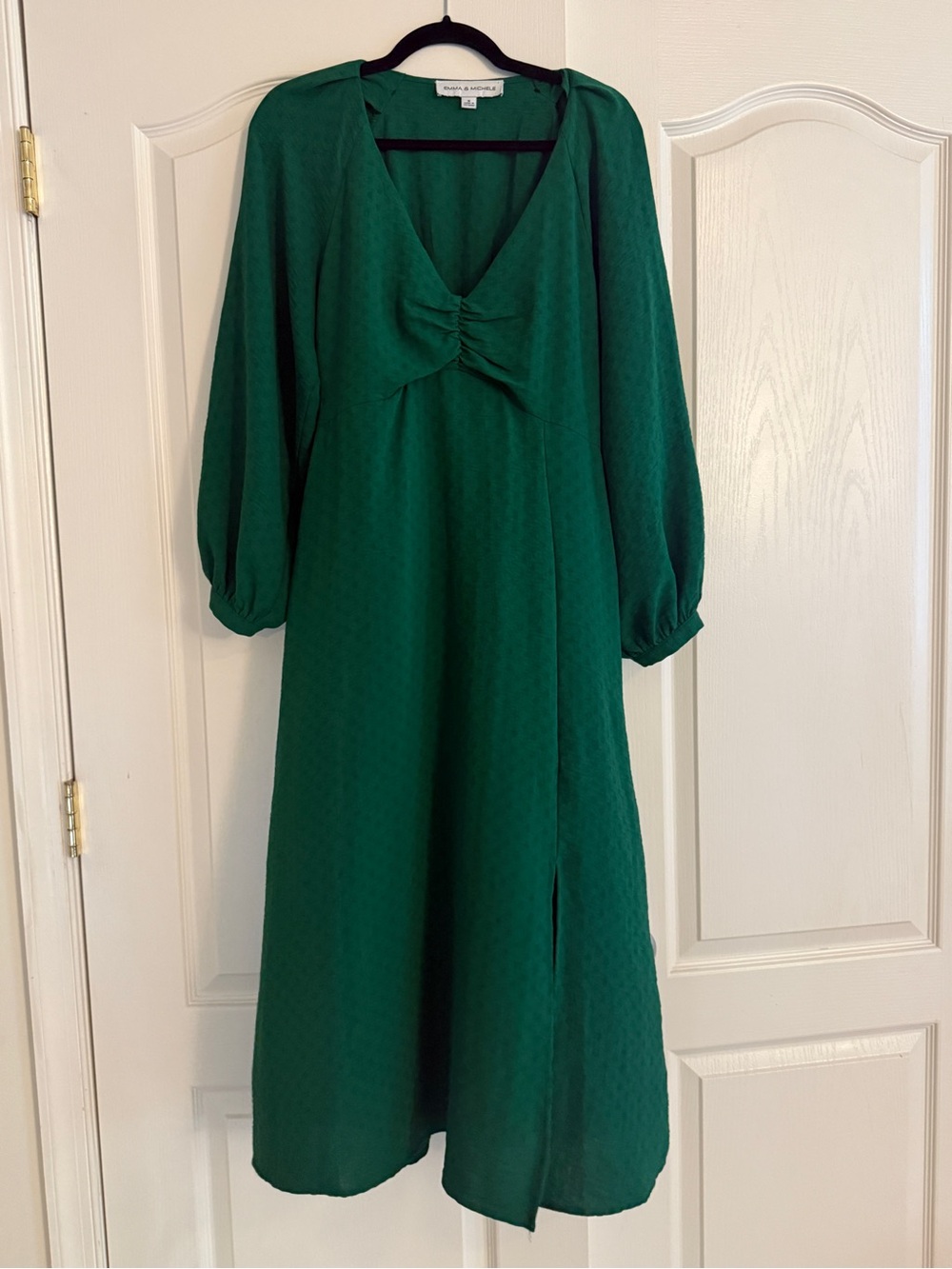 Emma & Michele Deep Green V-Neck Midi Dress with Puff Sleeves